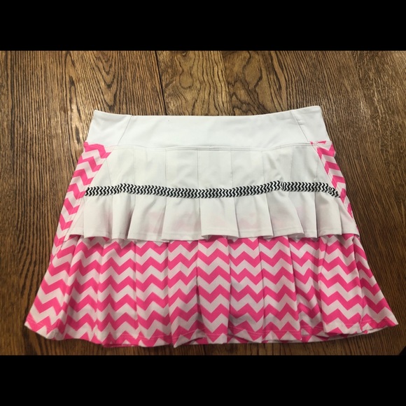 AdEdge Tennis Skirt Chevron Pink - Picture 3 of 8